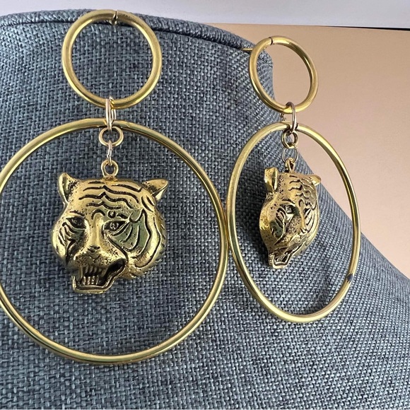 Lion Head Earrings Large Hoop Bronze Circle Dangle Animal Earrings Vintage 80's - Picture 3 of 4